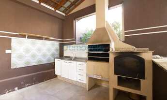 Imagem 4: CURITIBA - Casa Padrão - SANTA FELICIDADE