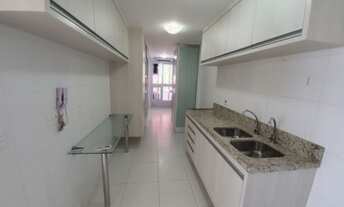 Imagem 2: Apartamento com 03 suites e varanda ampla no Residencial Bellagio