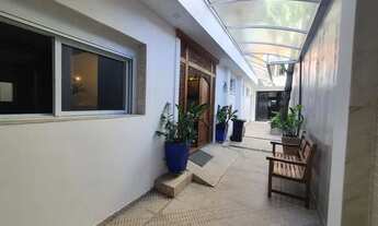 Imagem 7: Lindíssima casa estilo sobrado com piscina, espaço gourmet e vagas para 4 carros na Vila L