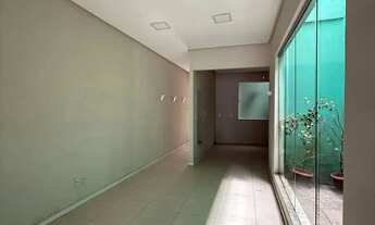 Imagem 3: VENDO ÓTIMO PRÉDIO COMERCIAL NA TRAV. HUMAITÁ (ALMIRANTE BARROSO E RÔMULO MAIORANA) BAIRRO