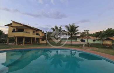 Imagem: Chácara com um sobrado com 4 suítes em