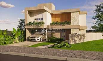 Imagem 1: Casa alto padrão de 4 quartos, sendo 1 no térreo - São João do Rio Vermelho / Florianópoli