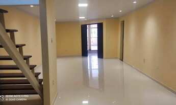 Imagem 6: Excelente Ponto Comercial à Venda em Belém-PA, Bairro Pedreira: 5 Quartos, 3 Suítes, 5 Ban