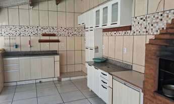 Imagem 2: CASA NO CASTANHEIRA