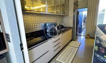 Imagem 4: BELÍSSIMA CASA TERRÉA PLANEJADA COM PISCINA