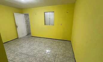 Imagem 2: Kitnet para alugar na Av. Senador Fernandes Távora Prática e bem localizada