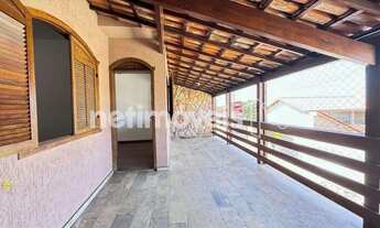 Imagem 2: Vende casa 4 quartos no Confisco/Serrano em Belo Horizonte