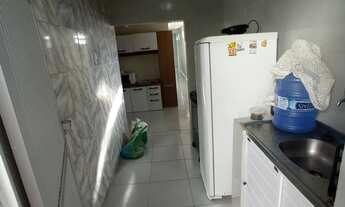 Imagem 5: Casa no Bonsucesso com Garagem