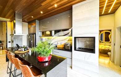 Imagem 3: Casa com piscina à venda no Condomínio Green Park