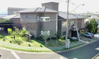 Imagem: Triplex de alto padrão à venda no Damha