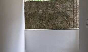 Imagem 3: Aluga-se apartamento com ótima localização em Pádua