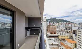 Imagem 5: 2 quartos com suíte, varanda, vista livre e 2 vagas no Centro para venda