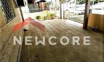 Imagem: Casa em Rua Theodorico Moutinho - Campina