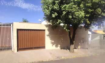 Imagem: Casa para venda com 137,06 m², 3 Dormitórios