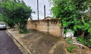 Imagem 3: Casa com 3 dormitórios à venda, por R$ 220.000 - Vila Cidade Jardim - Botucatu/SP