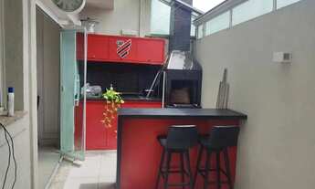 Imagem: Sobrado triplex alguns metros da Cidadania