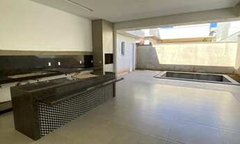 Imagem 4: Casa de alto padrão com 3 suítes à venda, 251m² por R$ 2.375.000 - Condomínio Jardins Gêno