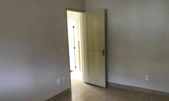 Imagem 5: Casa para aluguel possui 70 metros quadrados com 2 quartos e uma vaga de garagem