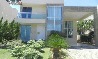 Imagem: Mansão de luxo com piscina no Alphaville