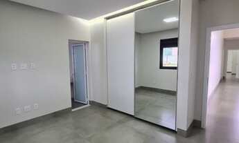 Imagem 5: Casa em Condomínio Portal do Sol Green R$ 2.390.000,00