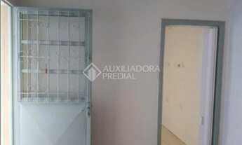 Imagem 2: PORTO ALEGRE - Casa Padrão - Jardim Sao Pedro