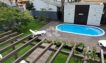 Imagem 5: Casa para venda tem 307 metros quadrados com 4 quartos