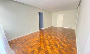 Imagem 2: Apartamento para venda possui 130 metros quadrados com 3 quartos Icaraí