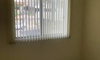 Imagem 2: Casa de condomínio sobrado para venda tem 90 metros quadrados com 3 quartos