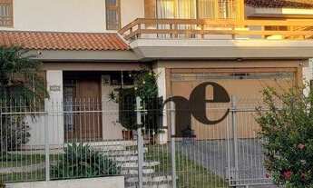 Imagem: Belíssima residência Colina do Sol