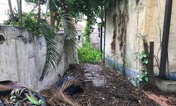 Imagem 4: VENDE - SE TERRENO MEDINDO 10,36 M² DE FRENTE, DO LADO DIREITO, DE QUEM DA RUA OLHA PARA O