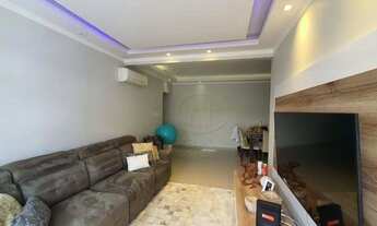 Imagem 16: Apartamento com 3 dormitórios sendo 1 suíte, Dependência Completa, 1 vaga demarcada, à ven