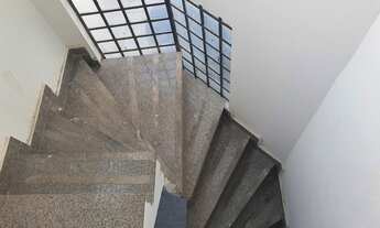 Imagem 5: Casa para aluguel tem 627 metros quadrados com 4 quartos. otima para co