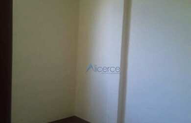 Imagem 2: Apartamento com 3 dormitórios para alugar, 65 m² por R$ 833,64/mês - São Bernardo - Juiz d