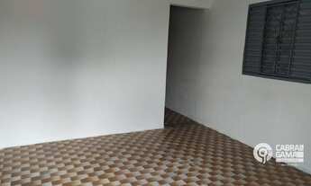 Imagem 6: Casa com 3 dormitórios para alugar por R$ 700,00/mês - Centro - Teresina/PI