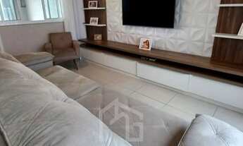 Imagem: Casa em Rua pública jacareí