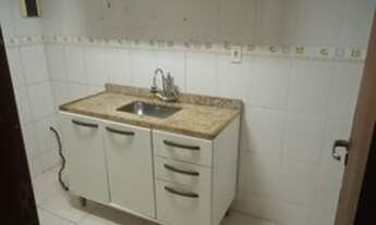 Imagem 6: Alugo ótima casa frente de 02 quartos com varanda no Fonseca