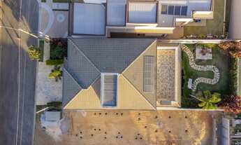 Imagem 7: Casa de condomínio sobrado para venda possui 261 metros quadrados com 5 quartos