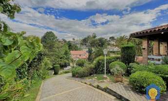 Imagem 5: Casa com 4 dorms à Venda, a.c 303 m² por R$ 1.650.000 - Granja Viana II - Cotia/SP