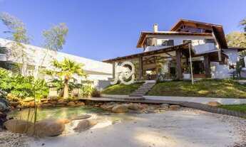 Imagem 3: LINDA CASA AO LADO DO PARQUE TINGUI! Casa condominio Parque Tingui - J8 Imóveis