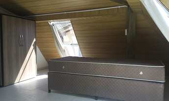 Imagem 3: Linda Kitnet com Mezanino no Pantanal/ Só Mulheres Florianópolis - SC