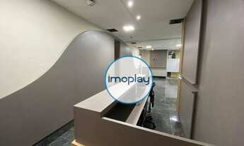 Imagem 2: Conjunto comercial de 266m² mobiliado com layout em divisórias, sala de reunião, recepção