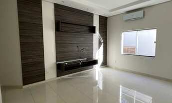 Imagem 4: Casa de condomínio térrea para aluguel tem 100 metros quadrados com 3 quartos