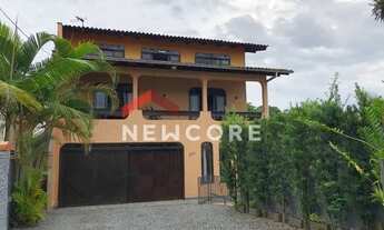 Imagem 2: Casa em Rua Presidente Nilo Peçanha - Floresta - Joinville/SC