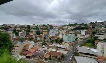 Imagem: Casa de 04 quartos, sendo uma suíte, 02