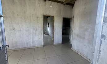 Imagem 3: Alugo casa grande 1 andar 2/4 sala cozinha banheiro e varanda