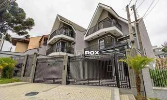 Imagem: Sobrado Triplex com 3 quartos e ático amplo