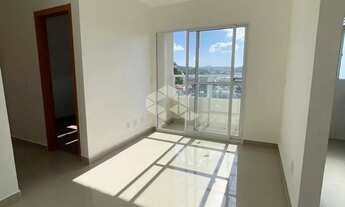 Imagem 3: Apartamento novo de 2 quartos, sacada com churrasqueira e vaga no Morro Santana