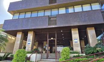 Imagem: Sala com 6 divisórias e 2 vagas