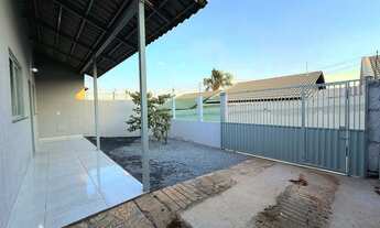 Imagem: VENDO Linda casa em condomínio em aguas