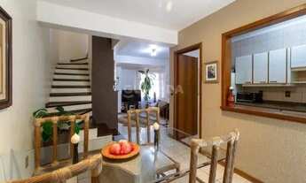 Imagem 6: Casa mobiliada em condomínio fechado com 3 dormitórios, sendo 1 suíte, para alugar no bair